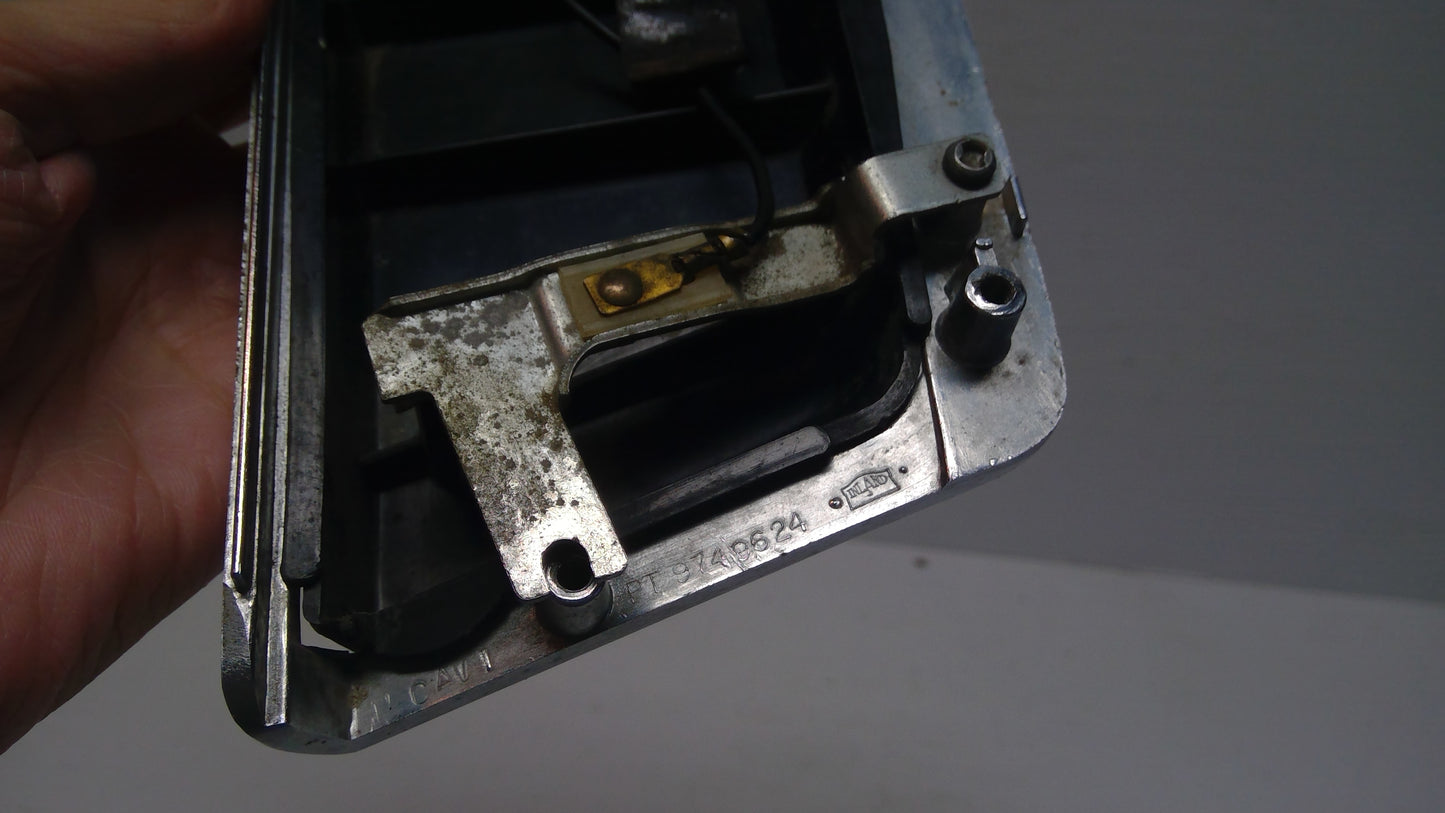 1969-70 Buick Wheel Horn