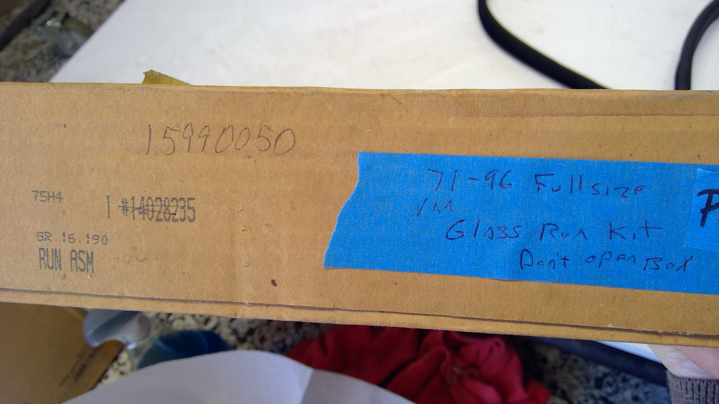 1971-96 Full Size Van Glass Run Kit Unopened*