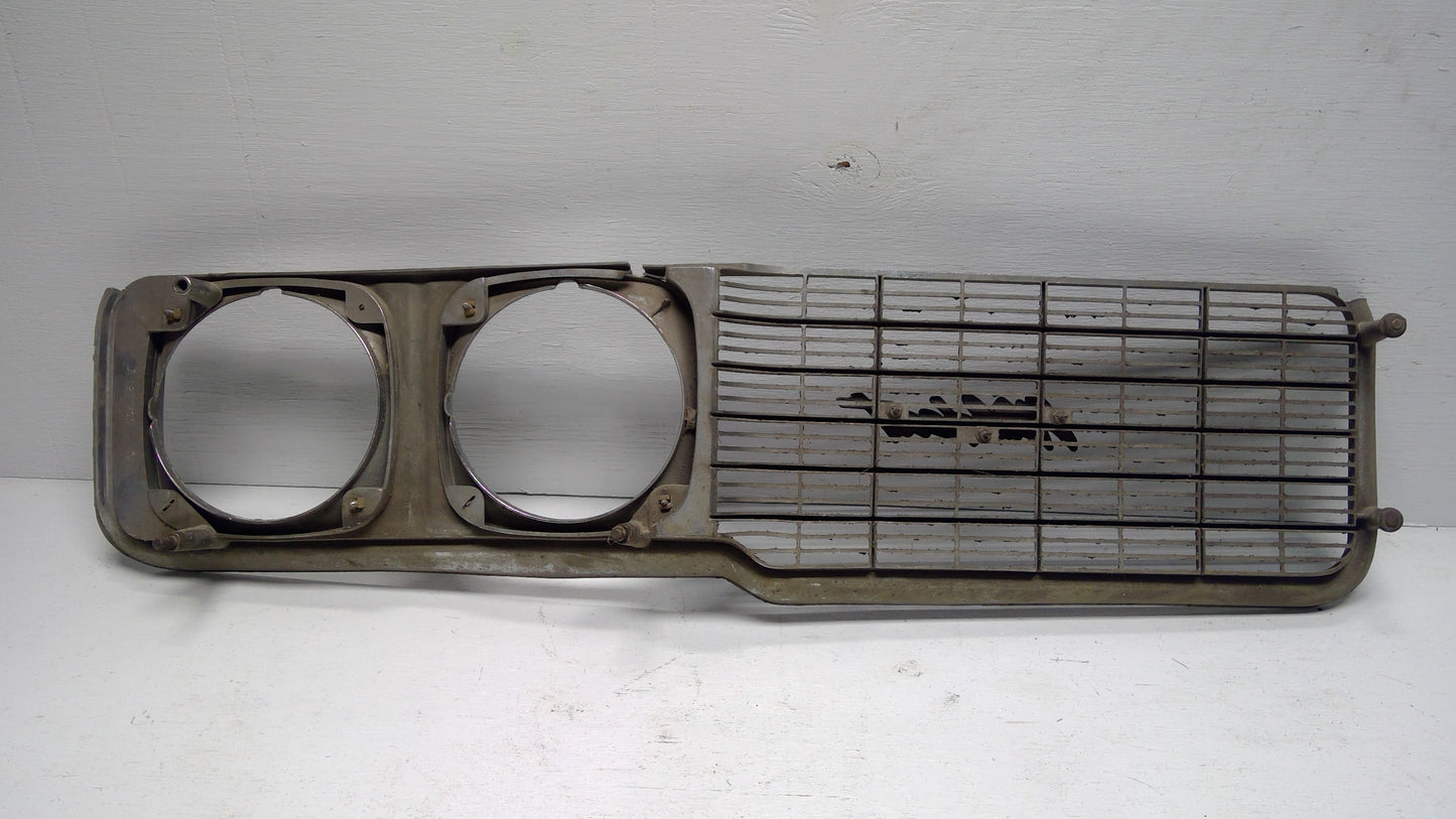 1970 Buick Wildcat Driver Side Grill