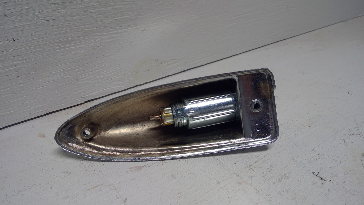 1970 Buick Wildcat rear cigarette lighter