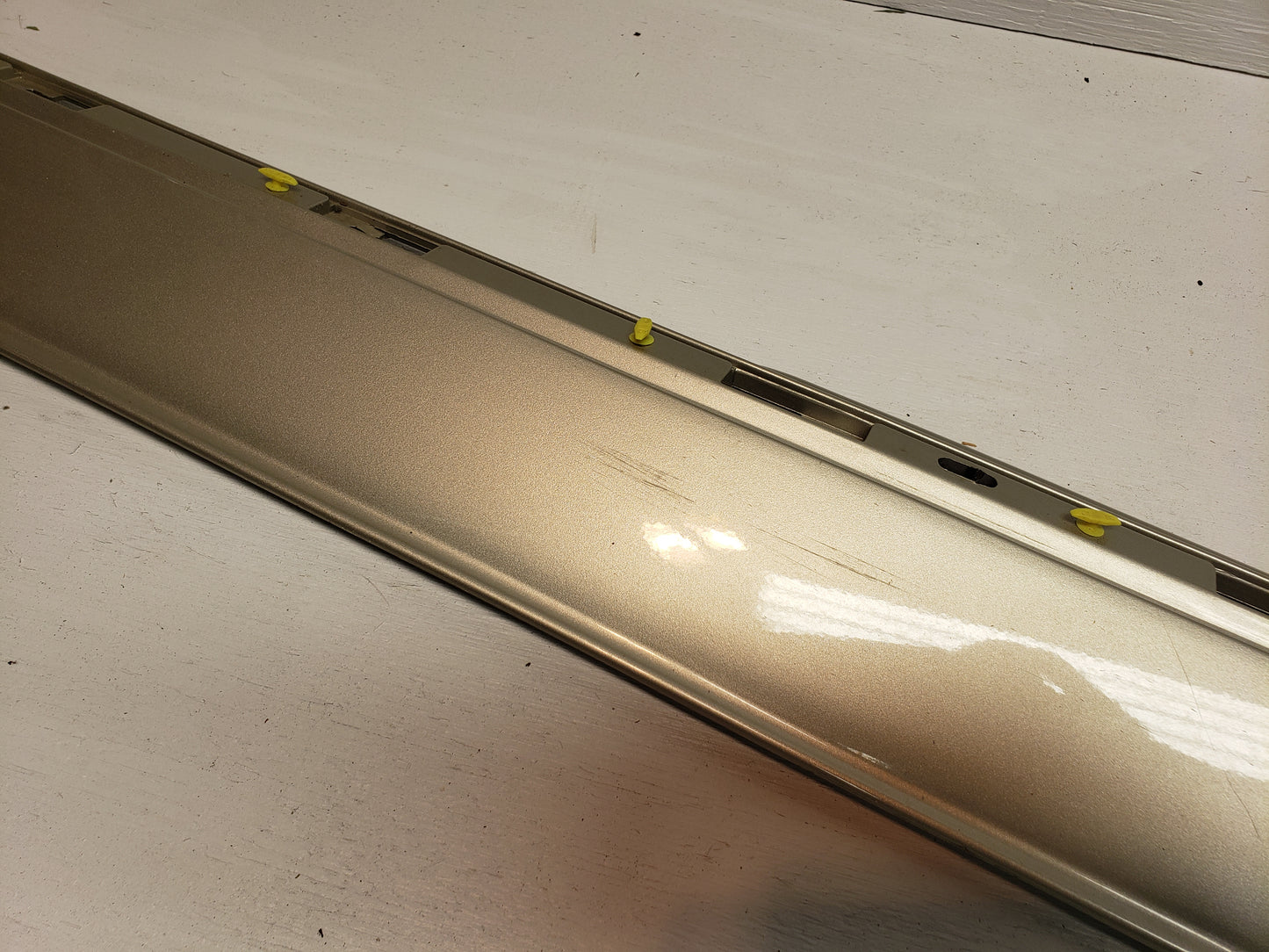 Buick Enclave Passenger Side Rocker Molding