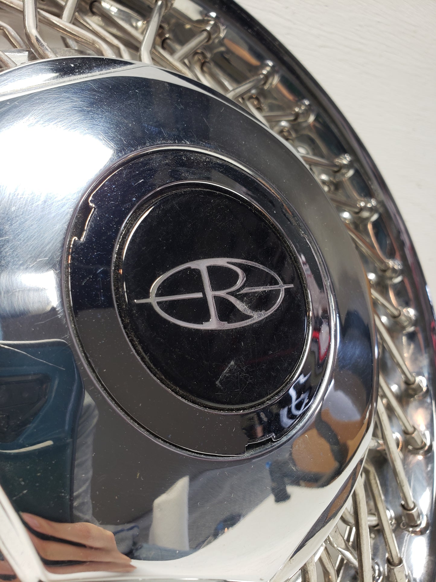 1986-88 Buick Riviera Hubcap 14in