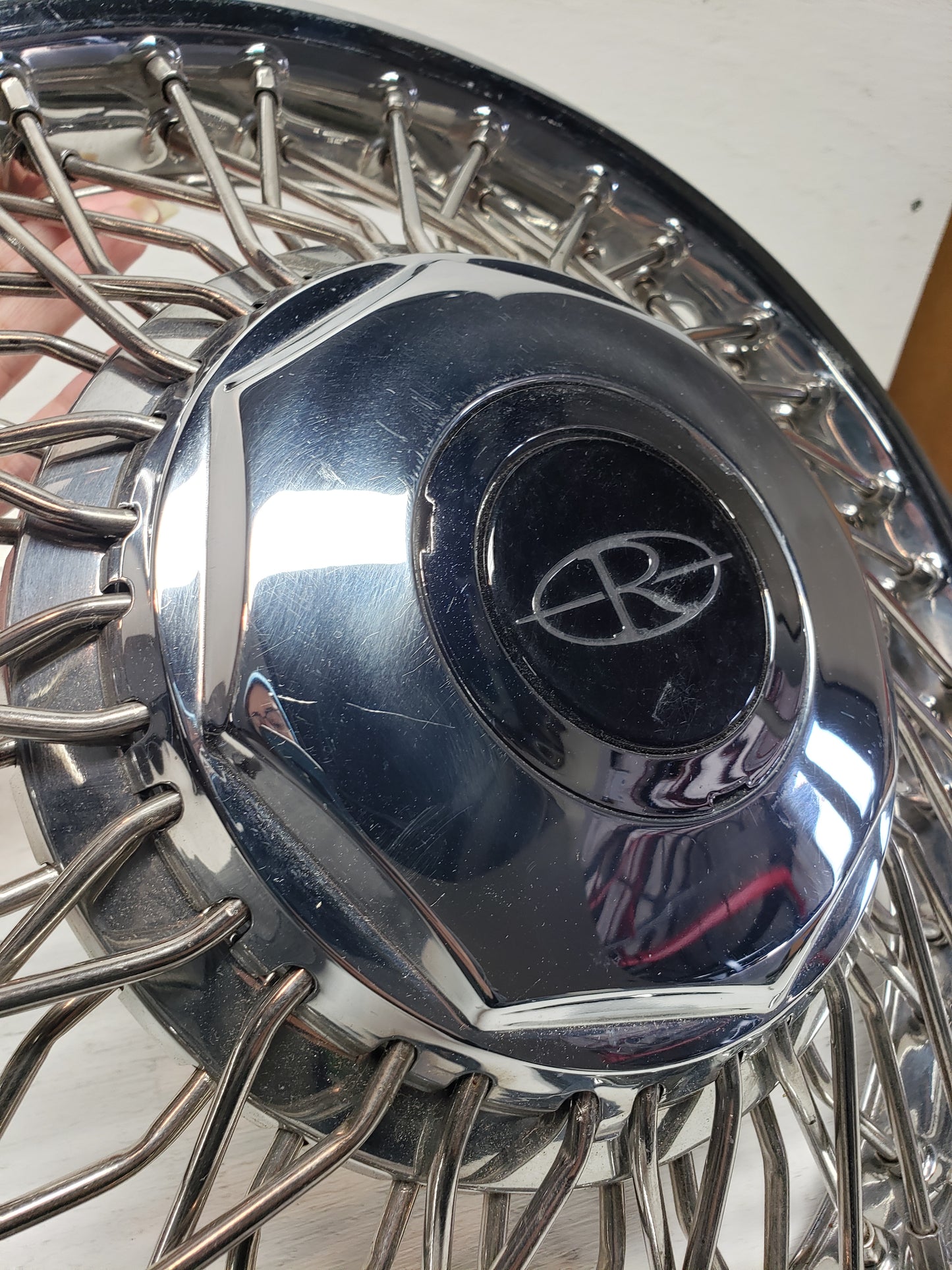 1986-88 Buick Riviera Hubcap 14in