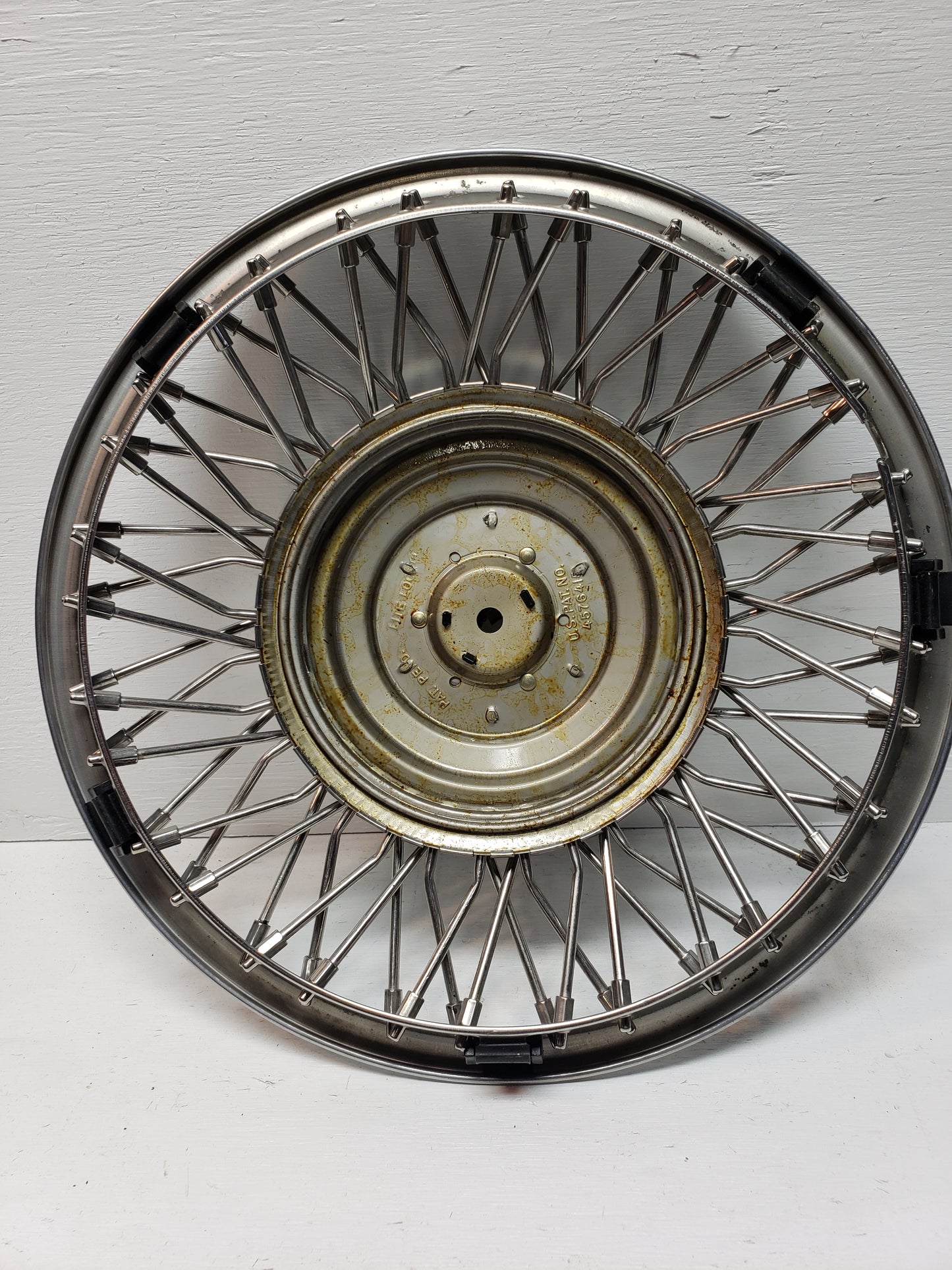 1986-88 Buick Riviera Hubcap 14in