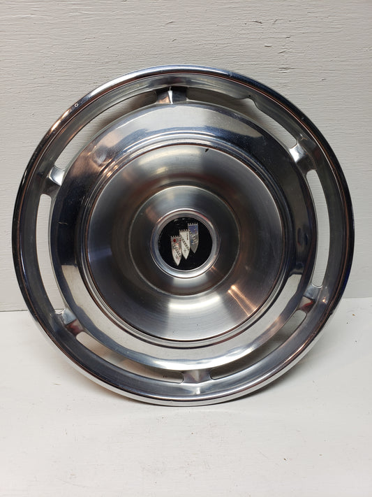 1960-61 Buick Lesabre/Invicta Hubcap