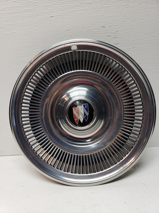 1970 Buick LeSabre Hubcap 15in