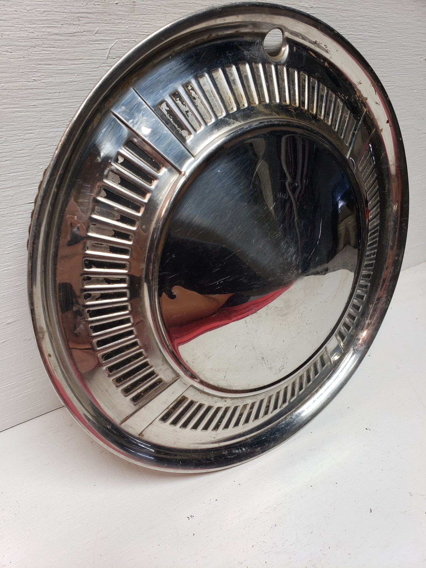 1960 Ford Falcon Hubcap 13in