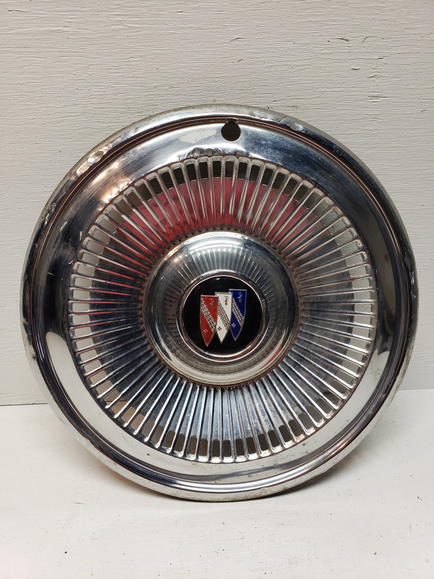 Buick Hubcap 14in