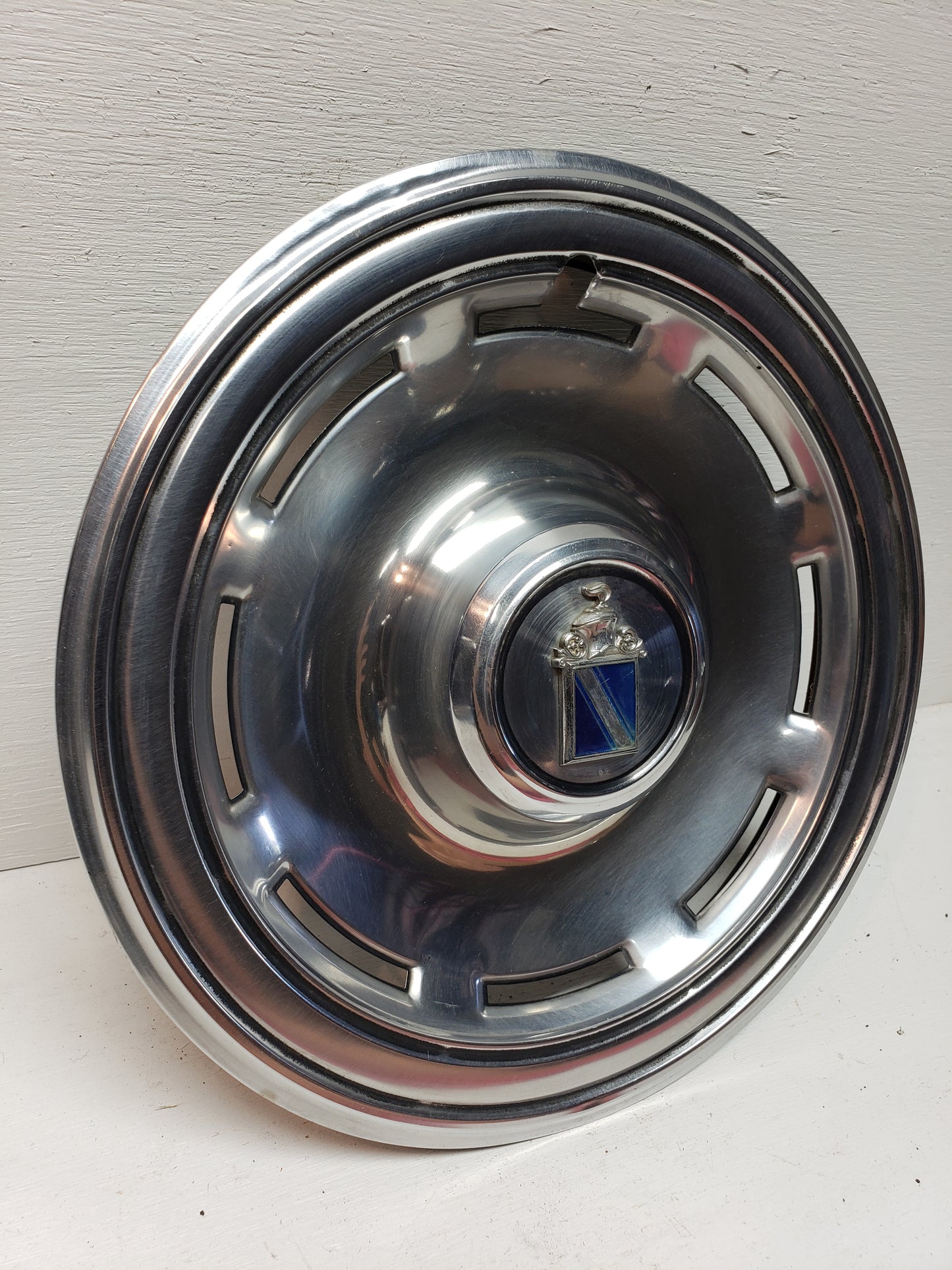 1978-80 Buick Regal Hubcap 14in