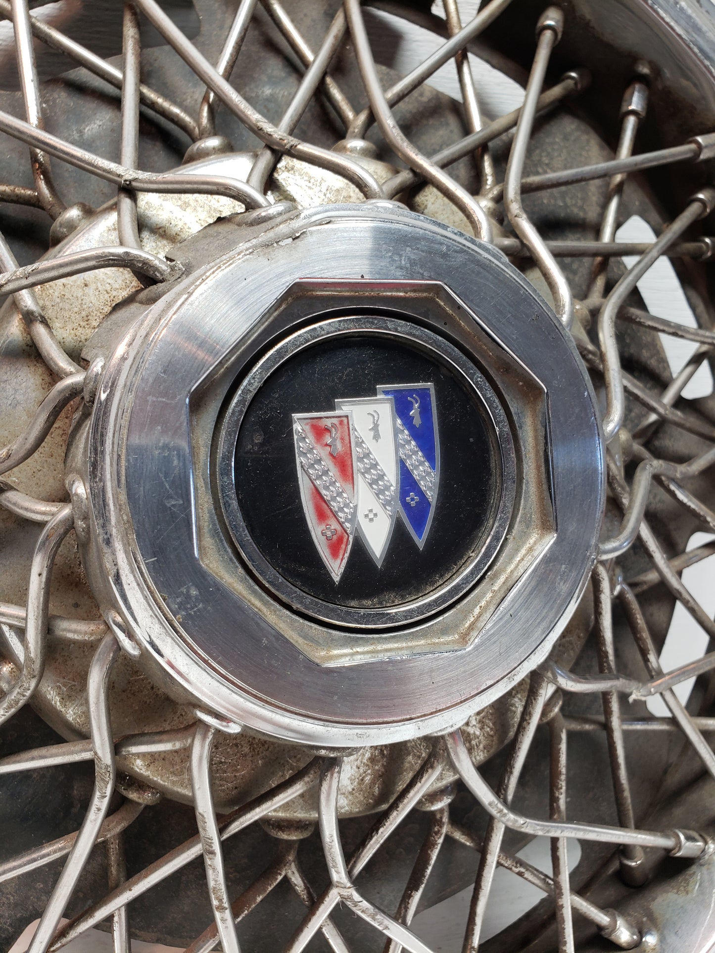 1978-85 Buick Multiple Model Hubcap 14in