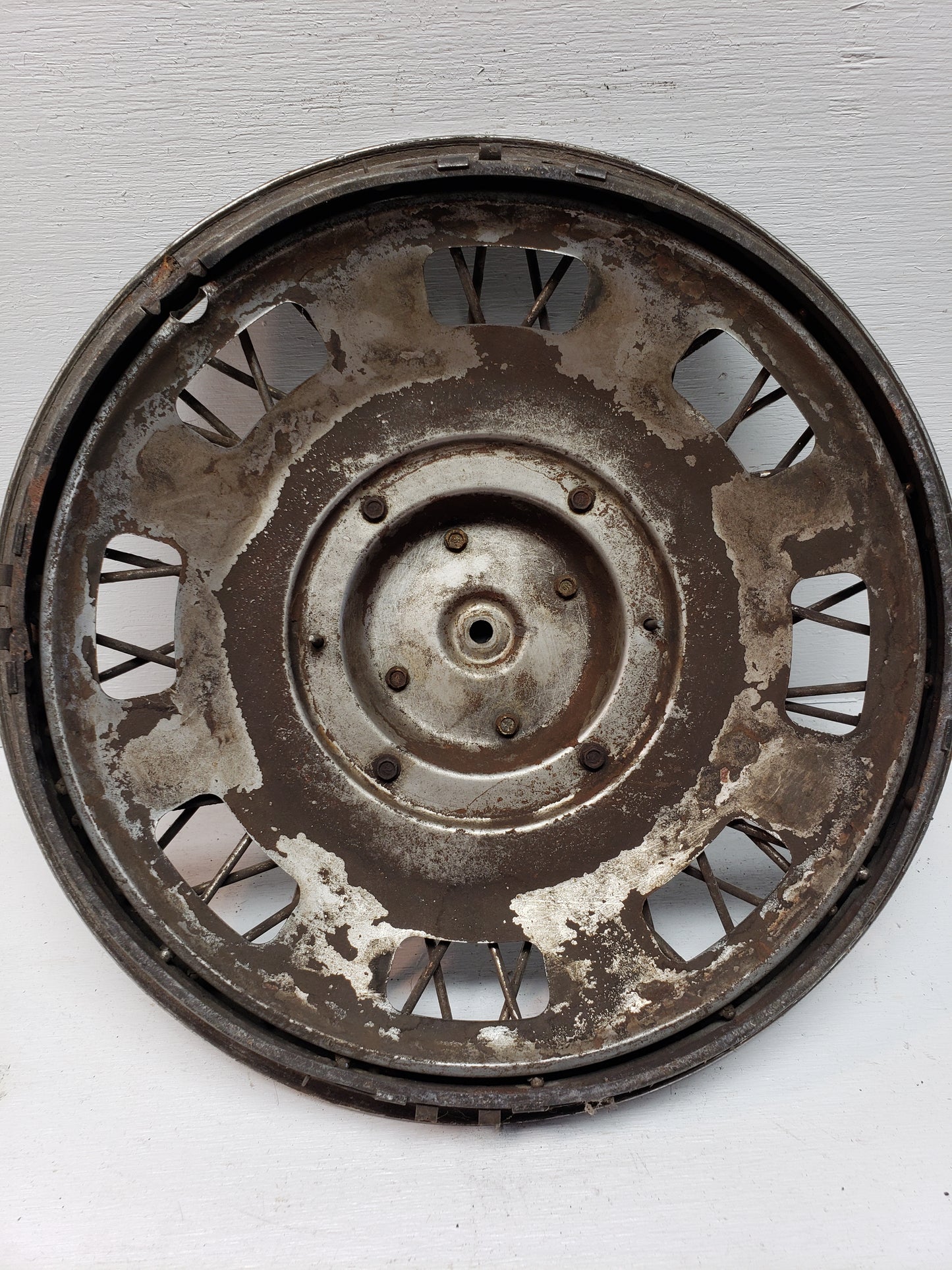 1978-85 Buick Multiple Model Hubcap 14in