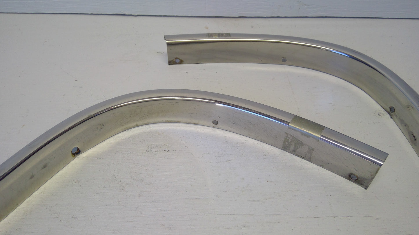 1959 Buick Front Windshield Outside Molding