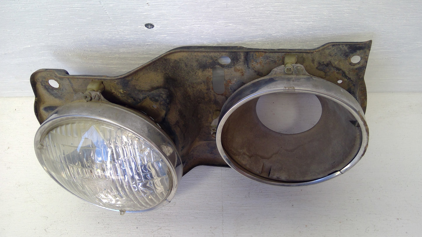 1970 Buick LeSabre Head Light