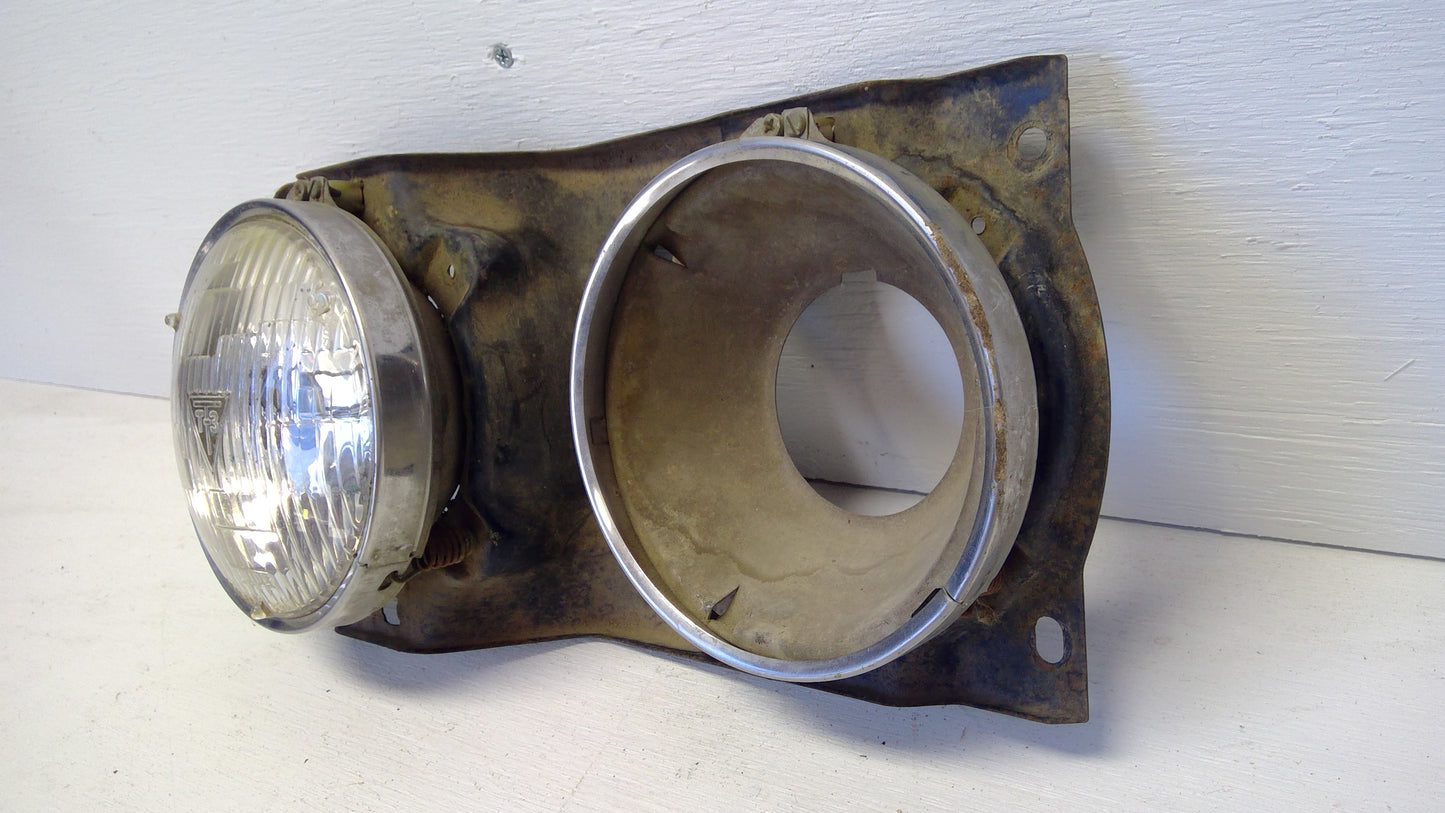 1970 Buick LeSabre Head Light