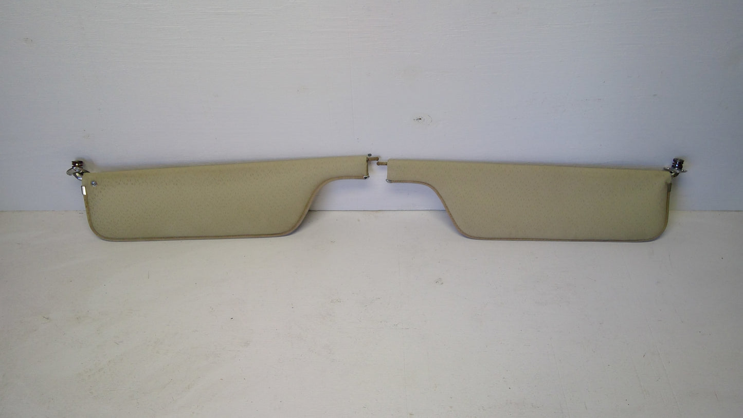 1969-70 Buick Electra/Lesabre Sun Visor
