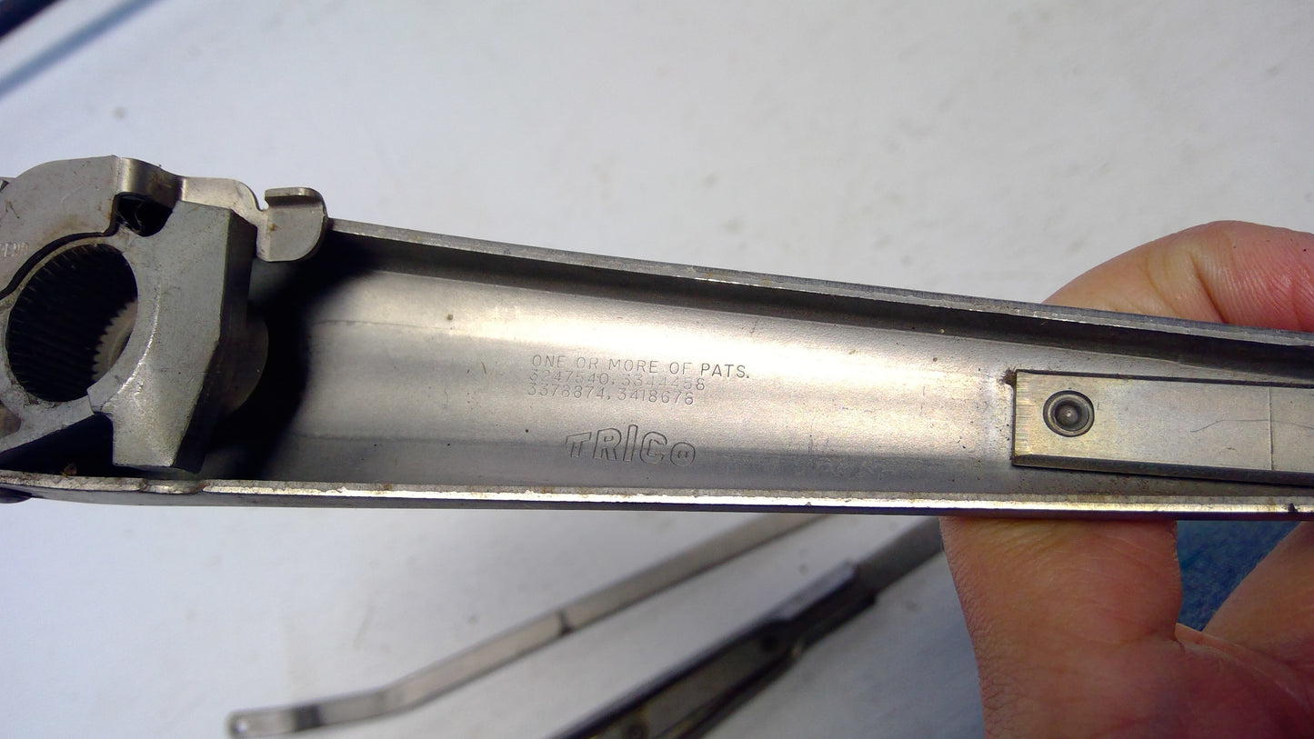1969-70 Buick Electra Windshield Wiper Drive & Arms