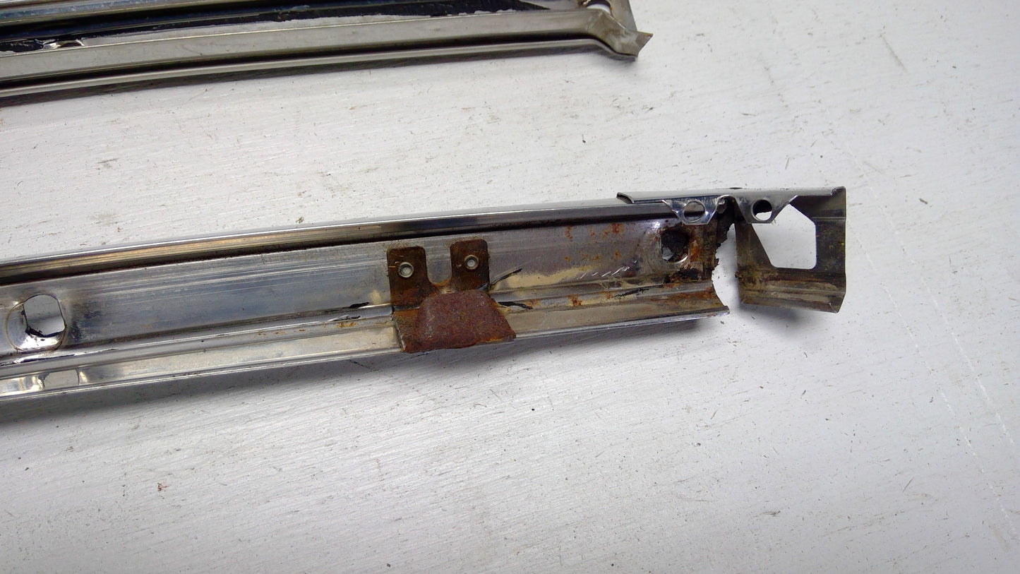 1970 Buick Wildcat Left Front Roof & Drip Rail Molding