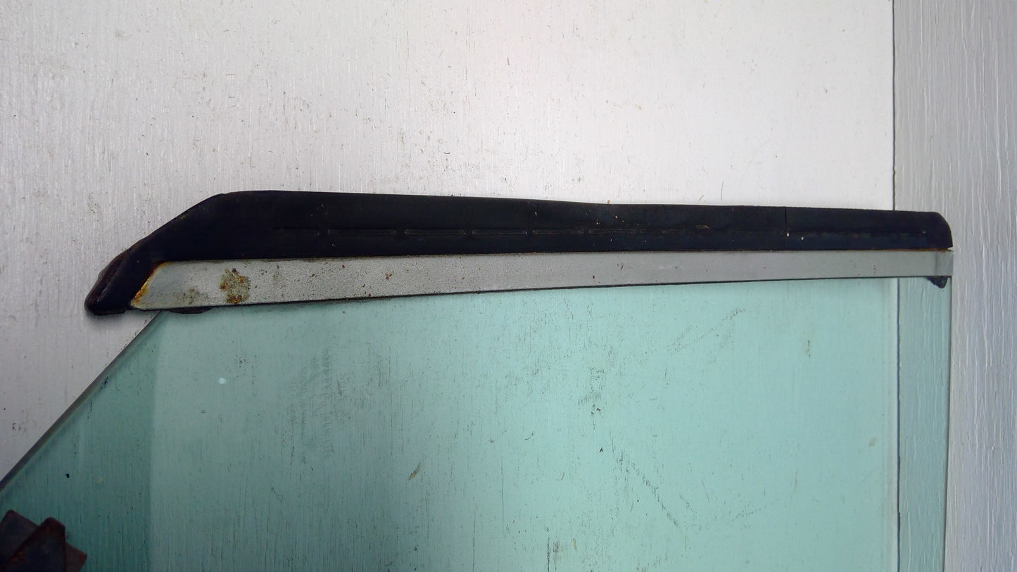 1962 Buick Lesabre Passenger Rear Glass