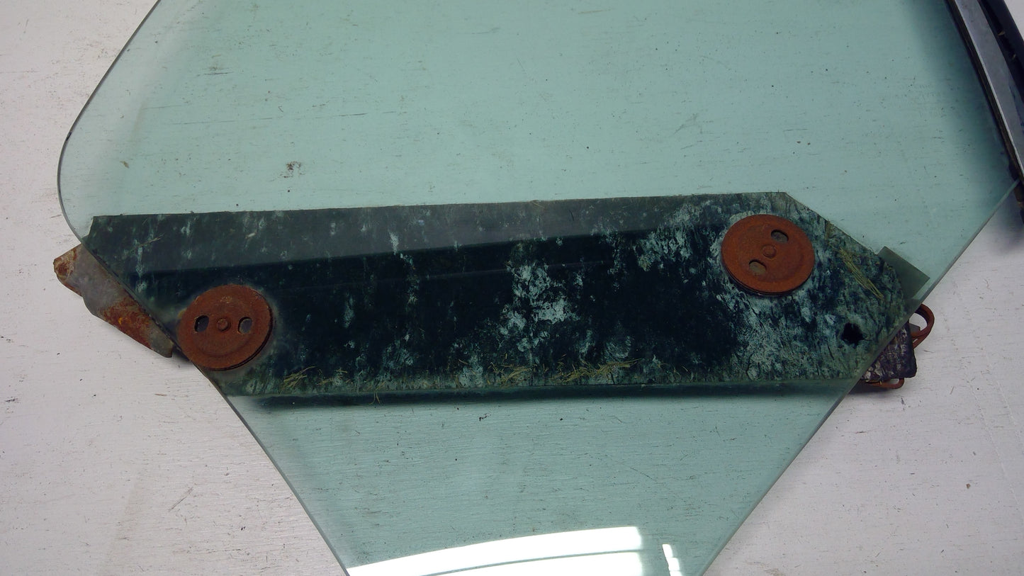 1962 Buick Lesabre Passenger Rear Glass